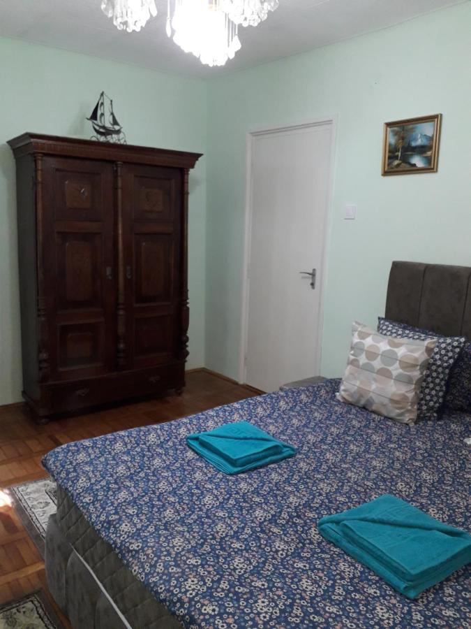 Cozy, Central 1-Bedroom Apartment In Timisoara, Romania Ngoại thất bức ảnh