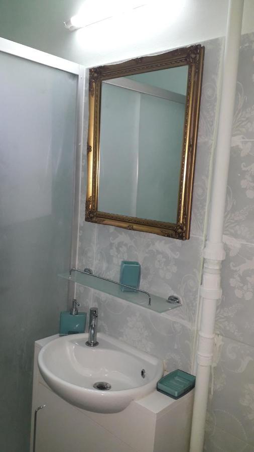 Cozy, Central 1-Bedroom Apartment In Timisoara, Romania Ngoại thất bức ảnh