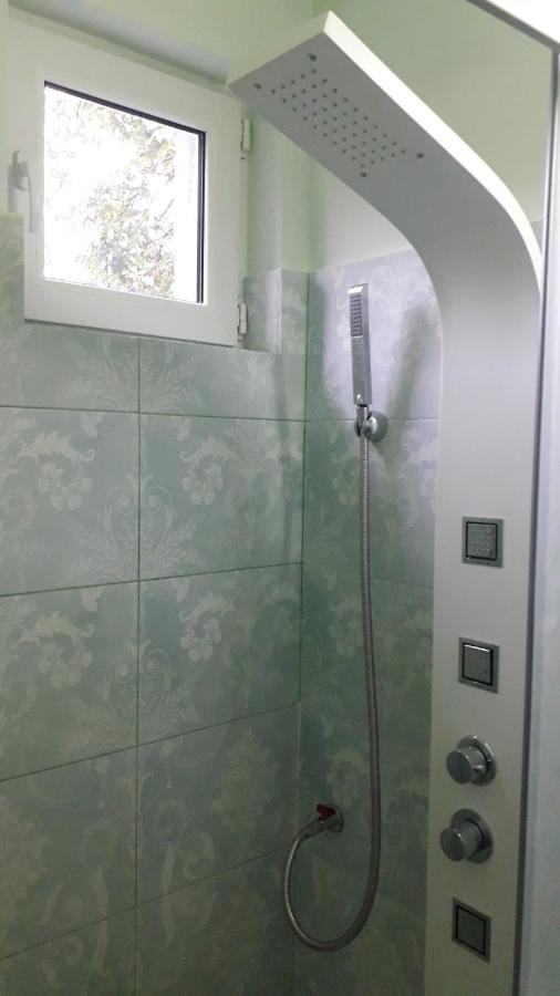 Cozy, Central 1-Bedroom Apartment In Timisoara, Romania Ngoại thất bức ảnh