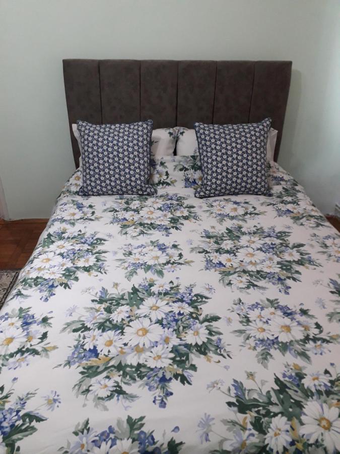 Cozy, Central 1-Bedroom Apartment In Timisoara, Romania Ngoại thất bức ảnh